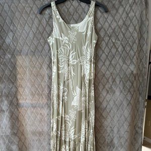 Hawaiian Moon beautiful dress
